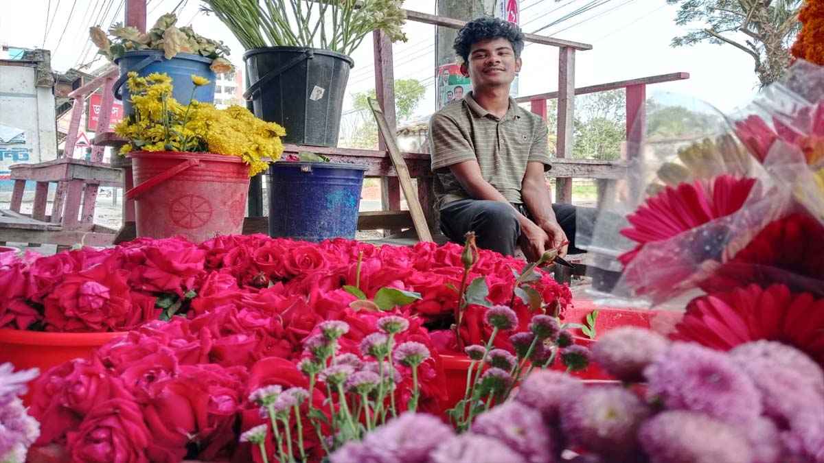 এক গোলাপ ৫০ টাকা