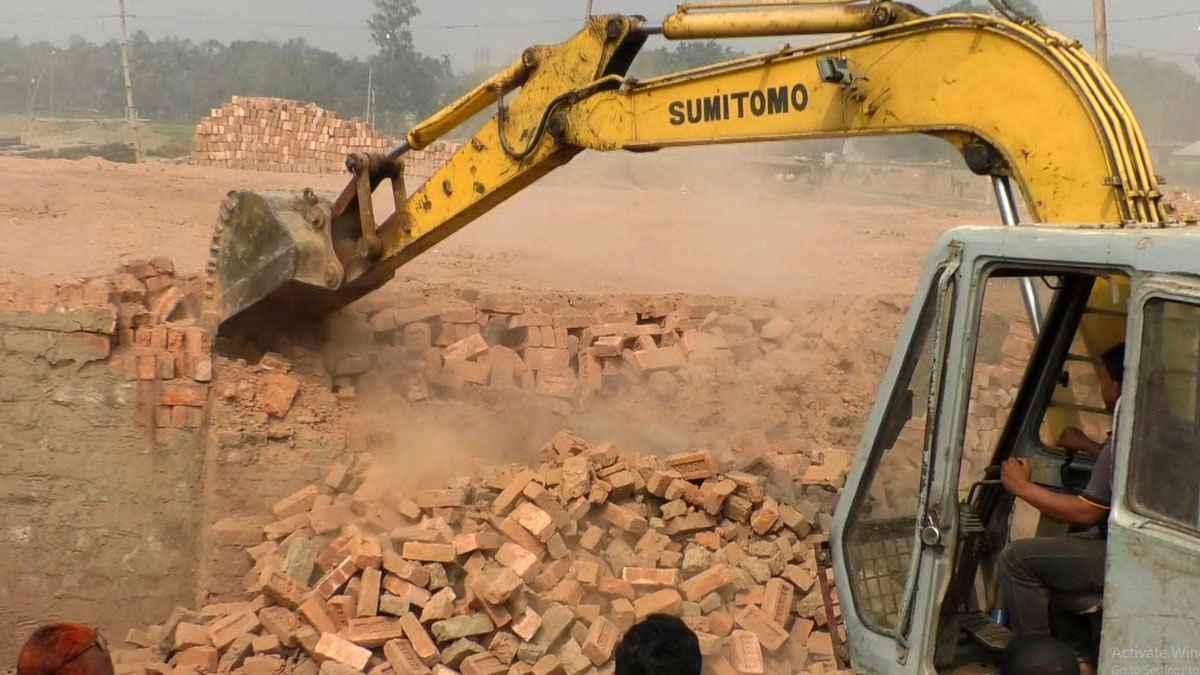 জামালপুরে ৪ ইটভাটার মালিককে ২৪ লাখ টাকা জরিমানা