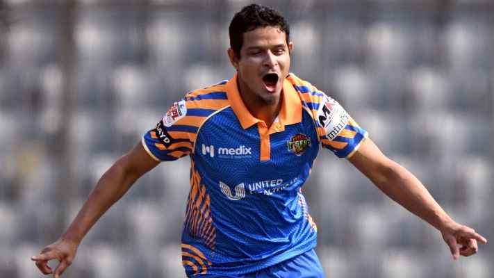 খুলনাকে জিতিয়ে ম্যাচসেরা নাসুম যা বললেন