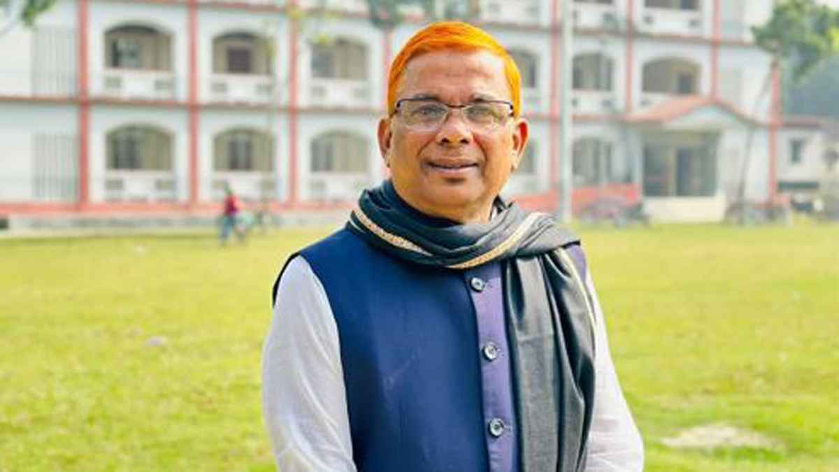 পুলিশের গাড়ি থেকে ছিনিয়ে নেওয়া সেই আ. লীগ নেতা গ্রেফতার