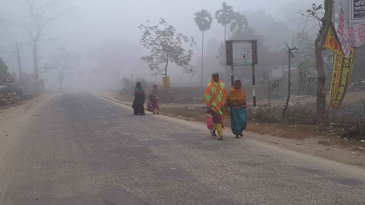 পঞ্চগড়ে কনকনে শীত অব্যাহত, ১০ ডিগ্রির ঘরে তাপমাত্রা