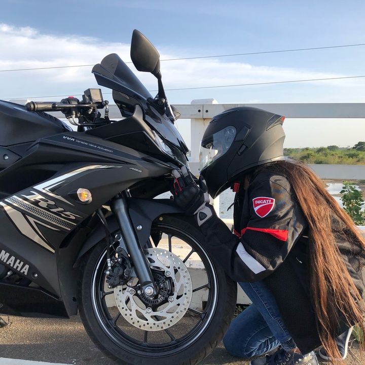 r15