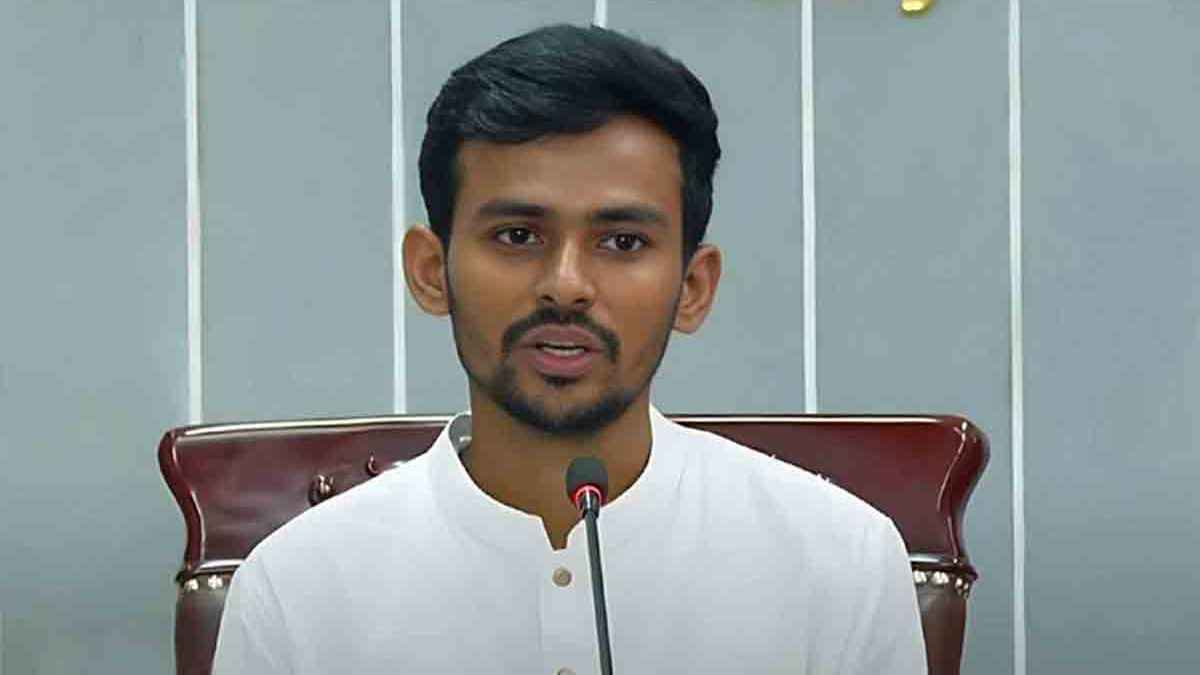 ইট মারলে পাটকেল খাওয়ার প্রস্তুতি রাখা উচিত: আ.লীগকে উপদেষ্টা আসিফ