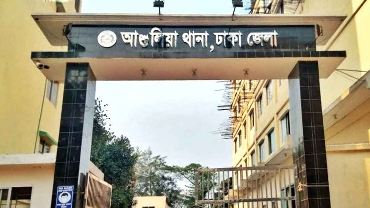 আশুলিয়ায় ঝুলন্ত অবস্থায় দম্পতির মরদেহ উদ্ধার