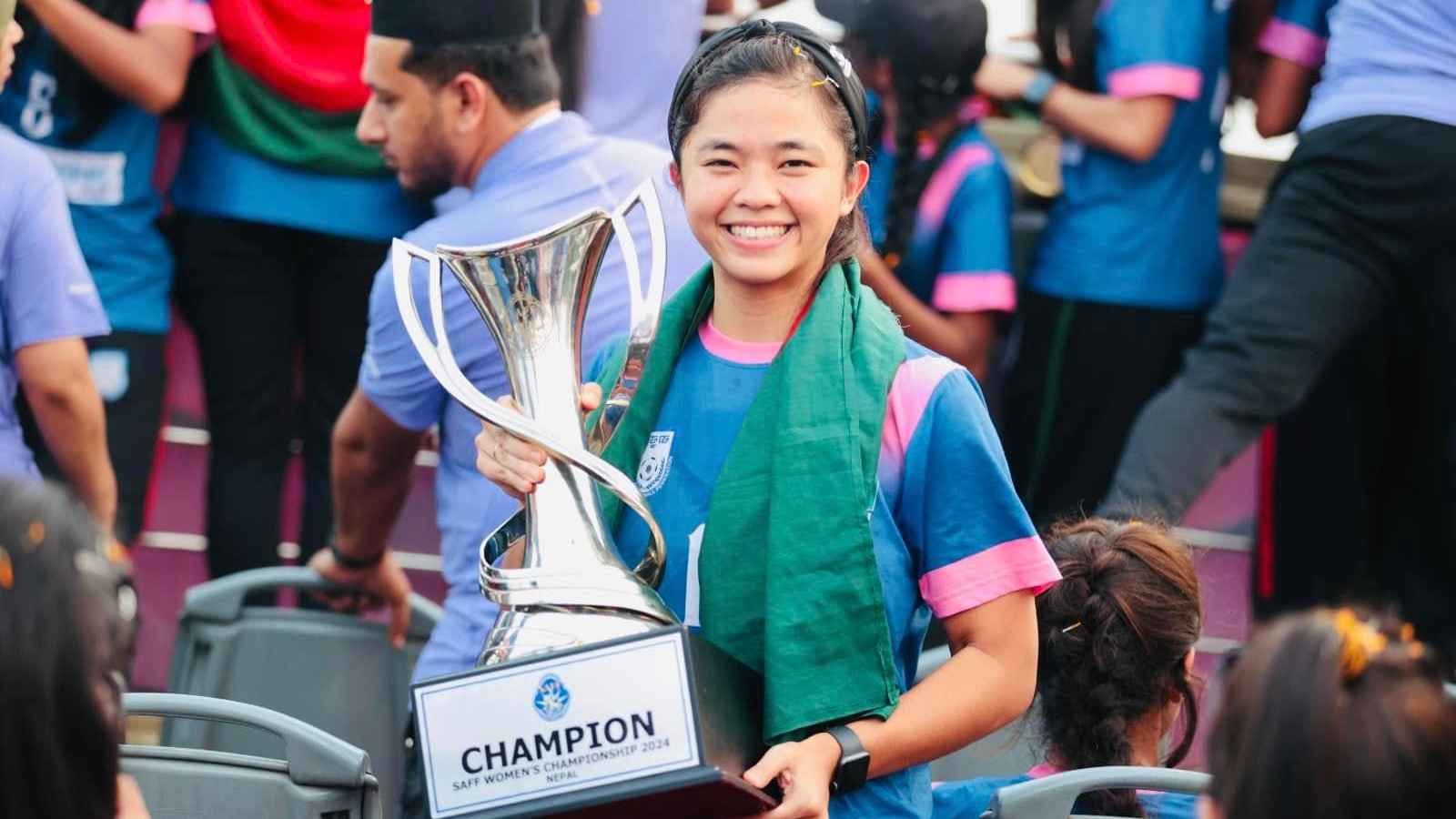 ধর্ষণ ও হত্যার হুমকি পেয়ে জিডি করলেন সাফ জয়ী নারী ফুটবলার