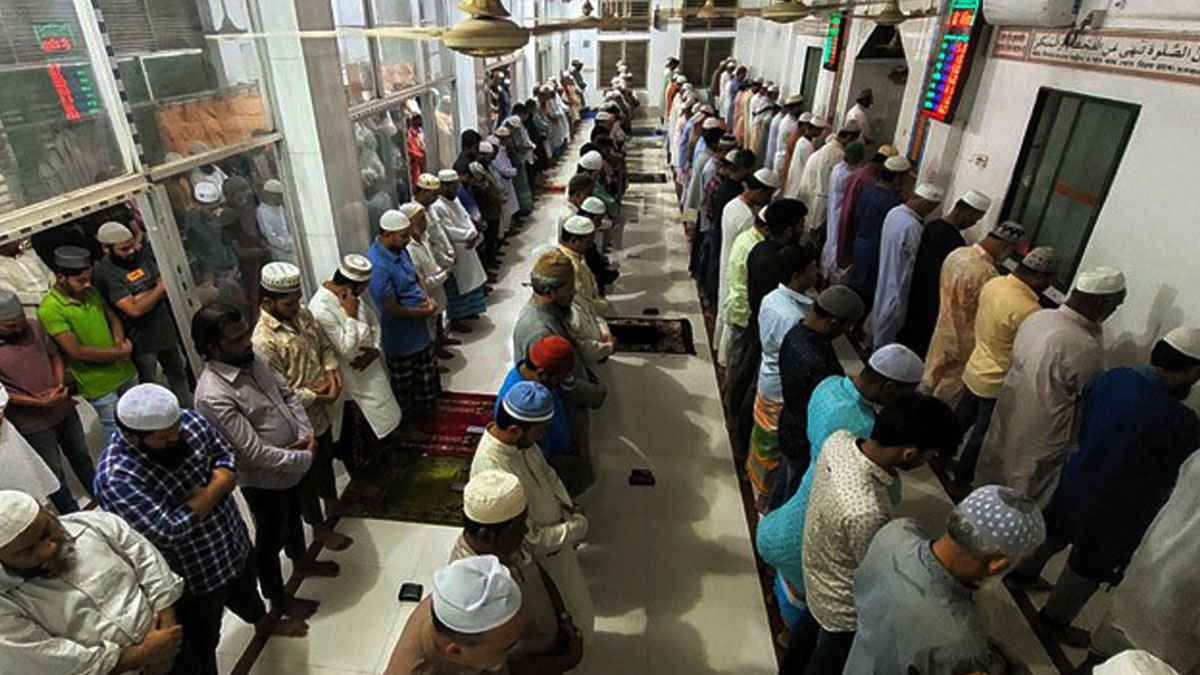 তারাবি নামাজ একা পড়া যাবে কি