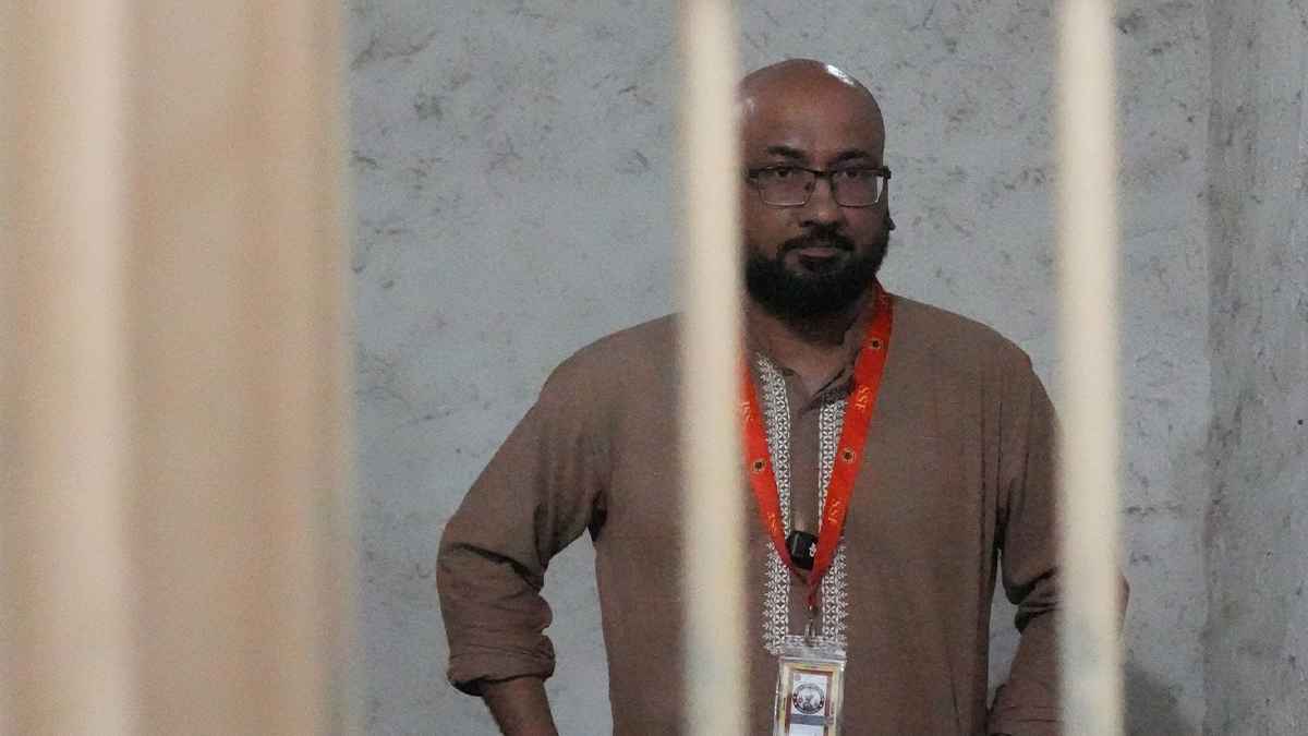 সাংবাদিক তাসনীম খলিলের বর্ণনায় আয়নাঘরের আদ্যোপান্ত