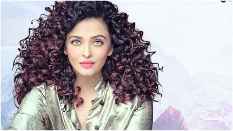 ক্যারিয়ারের শুরুতে ১৫০০ রুপির বিনিময়ে কী করেছিলেন ঐশ্বরিয়া?