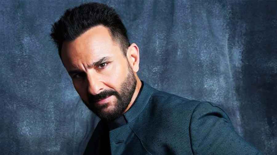 অর্থাভাবে ভুগছিলেন হামলাকারী, চুরি করতে ঢোকেন সাইফের বাড়ি