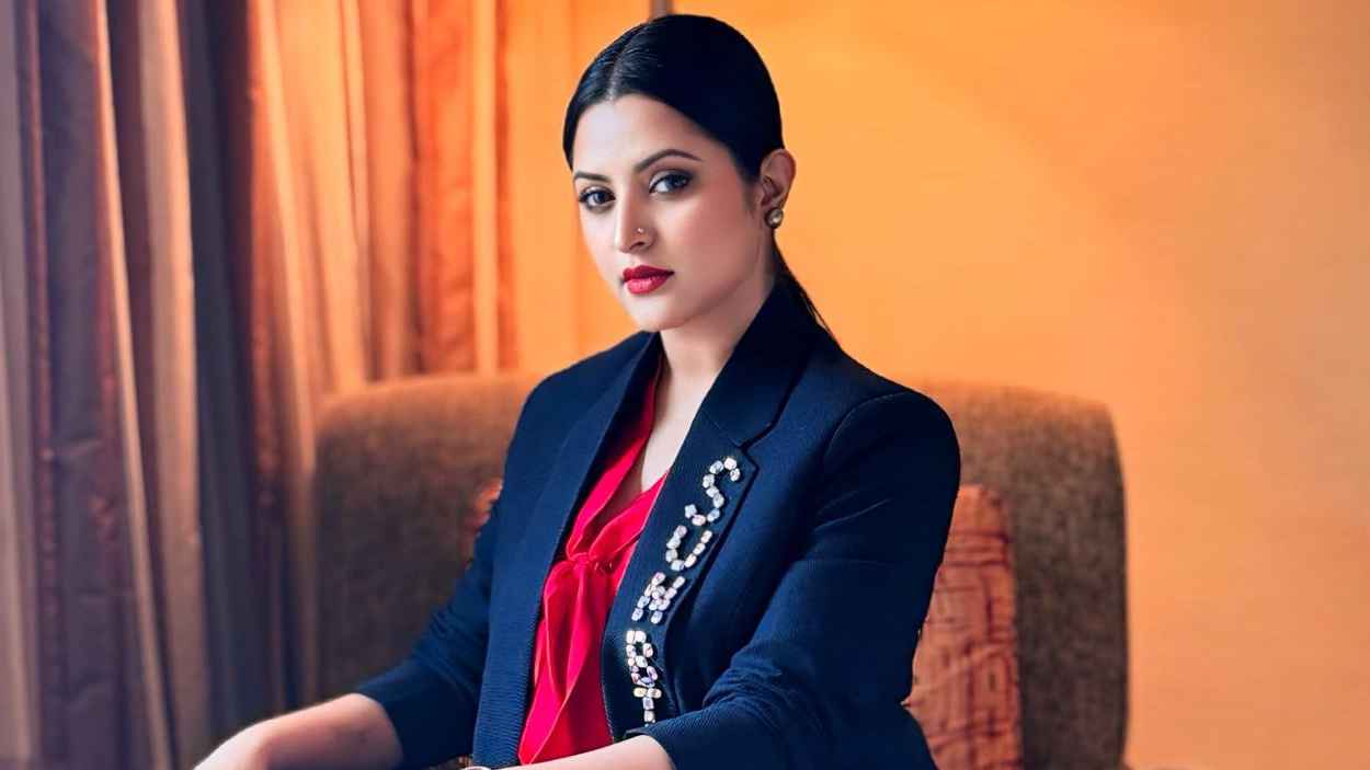 গ্রেফাতারি পরোয়ানা নিয়ে মুখ খুললেন পরীমণি