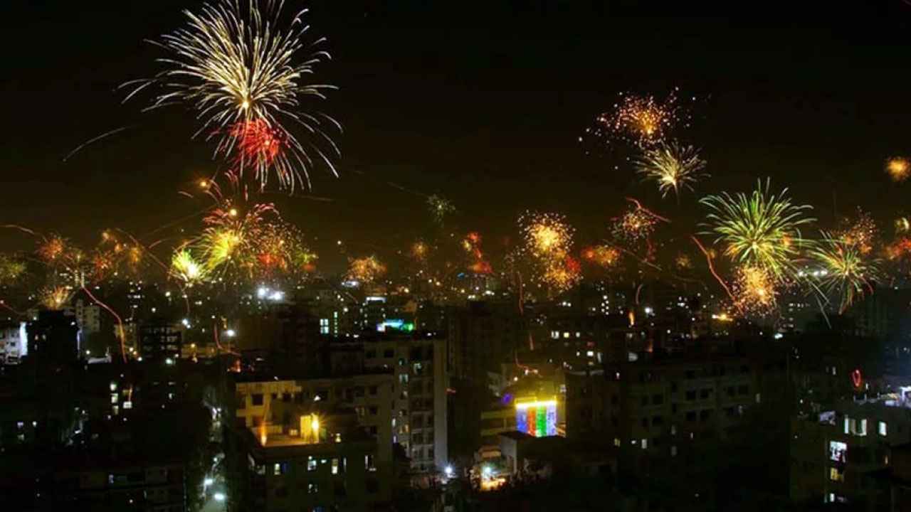 বর্ষবরণের রাতে হাজারের বেশি কল ৯৯৯-এ