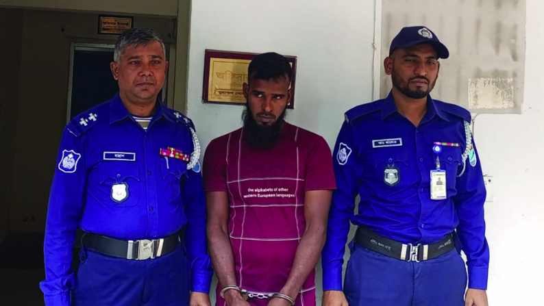 চালককে হত্যা করে অটোরিকশা ছিনতাই, বন্ধু গ্রেফতার