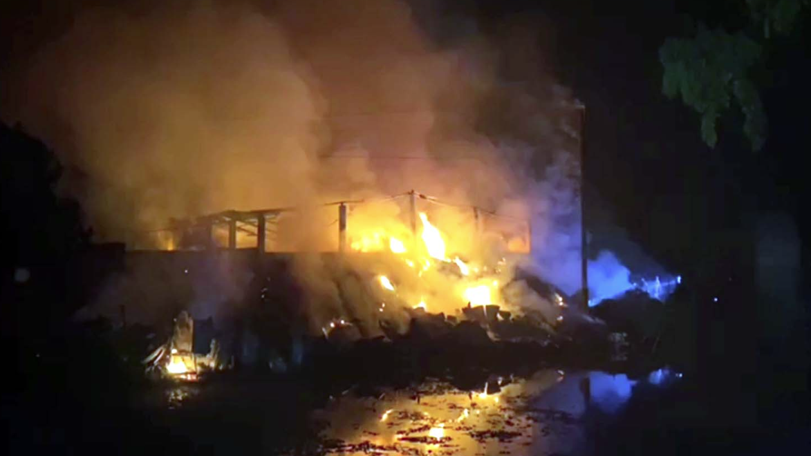 তুলার কারখানায় ভয়াবহ আগুন, কোটি টাকার ক্ষতি