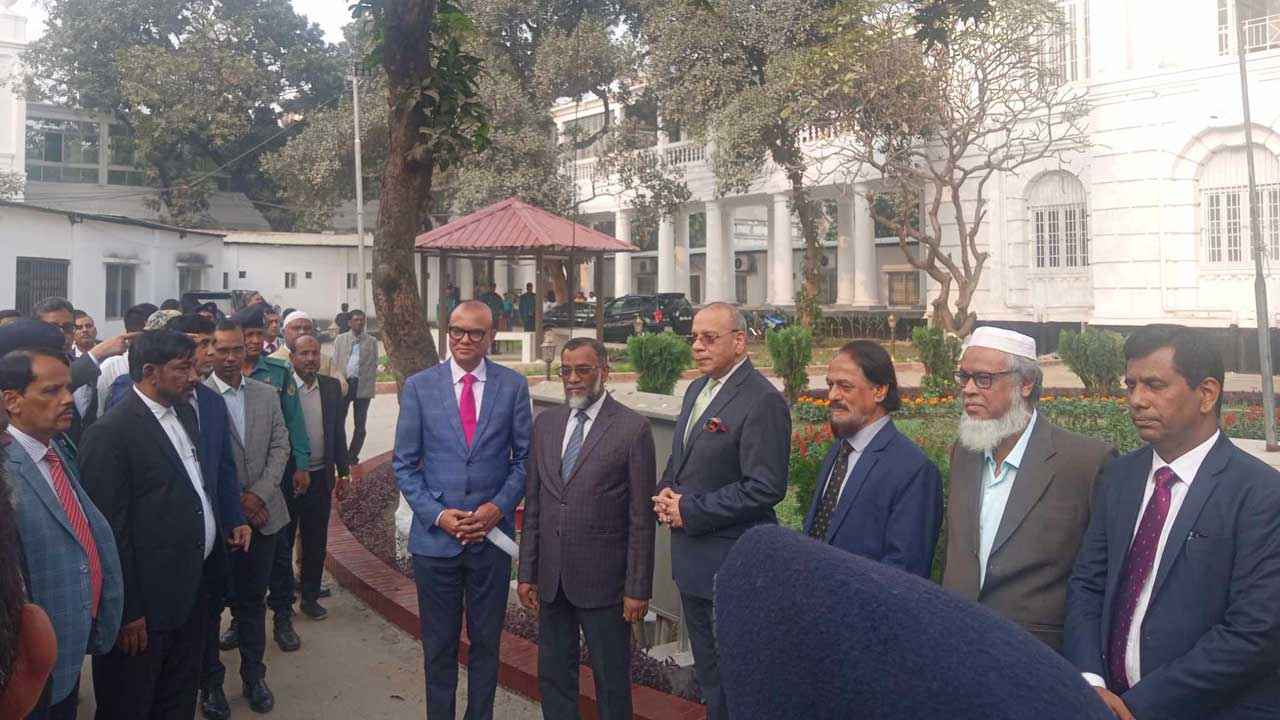 ট্রাইব্যুনাল ভবন উদ্বোধন করে প্রধান বিচারপতি বললেন, ‘নতুন যুগের সূচনা’