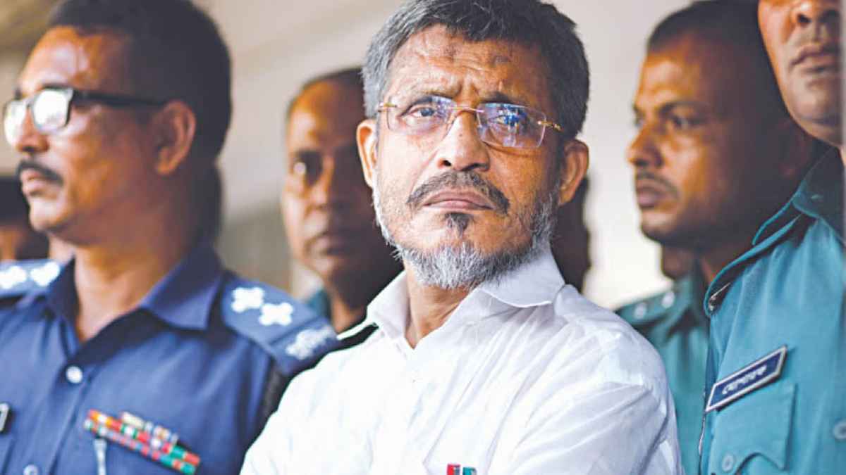 বাবরের কারামুক্তিতে বাধা নেই