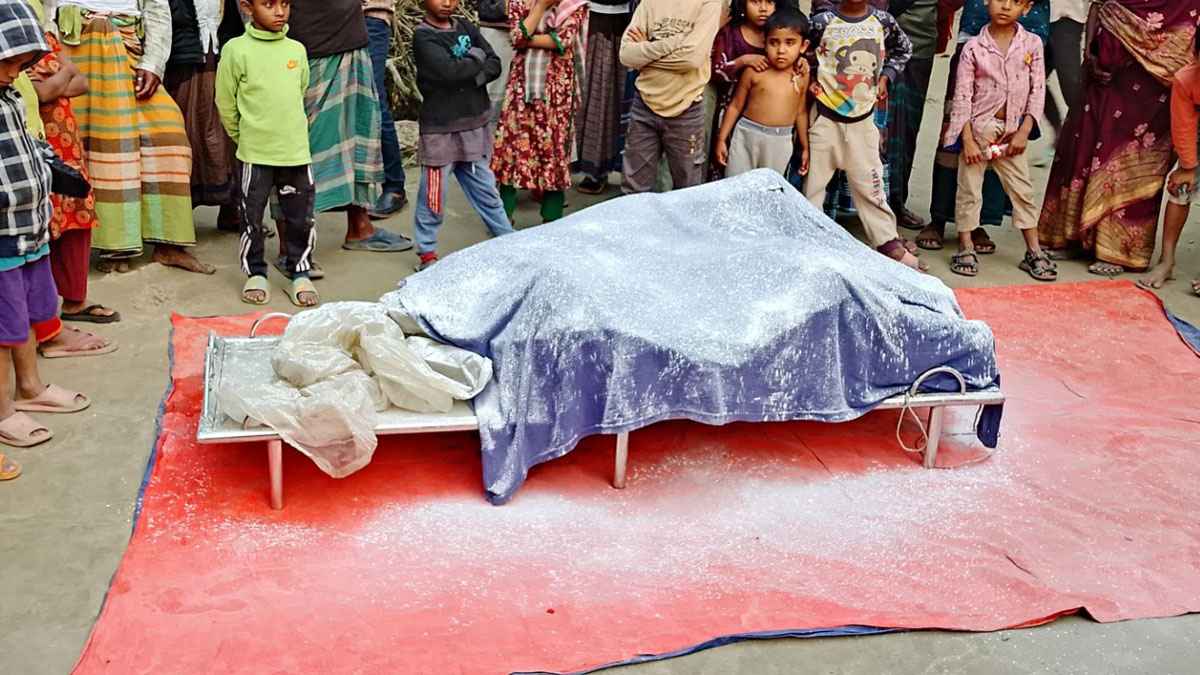 ভোলায় নিখোঁজ জেলের মরদেহ ৯ দিন পর উদ্ধার