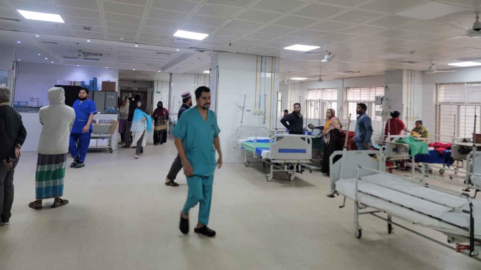 শীতে দগ্ধ রোগীর চাপ বেড়েছে হাসপাতালে, ৬০ শতাংশই নারী-শিশু