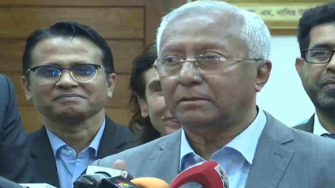 ‘প্রধান উপদেষ্টার ঘোষিত সময় অনুযায়ী ভোটের প্রস্তুতি নিচ্ছে কমিশন’