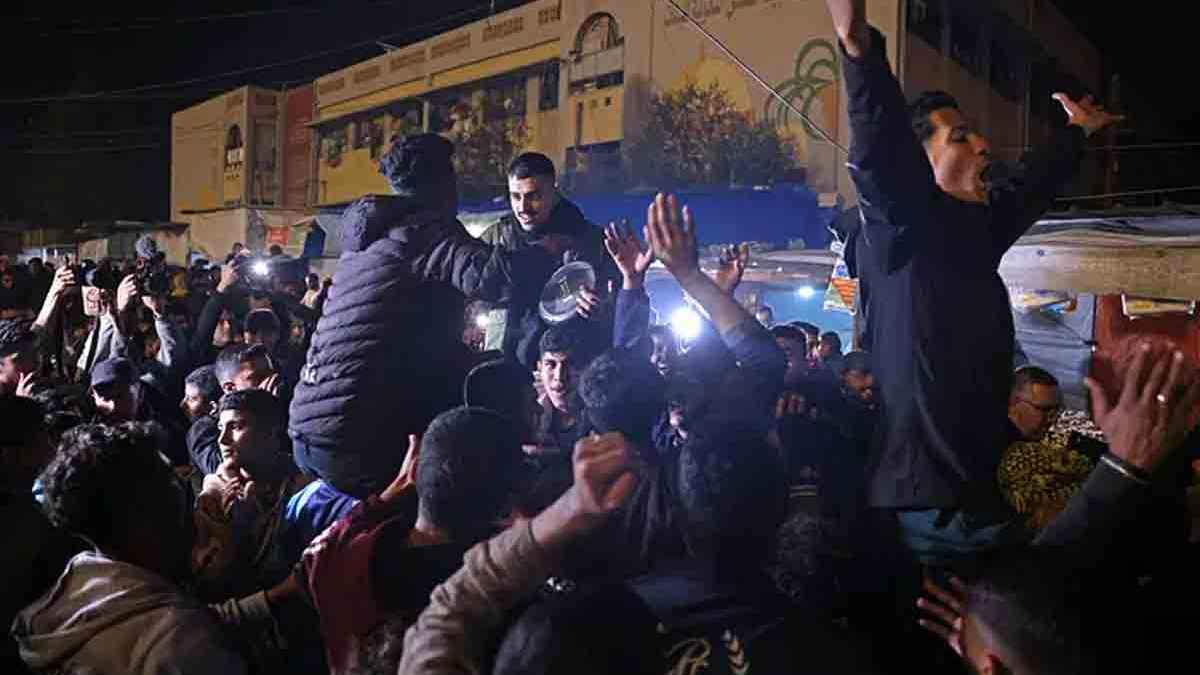 গাজায় যুদ্ধবিরতি চুক্তি কার্যকর রোববার থেকে