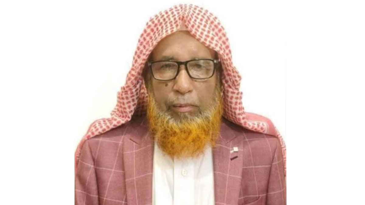 Jamoat transportida masturbatsiya sexy qiz