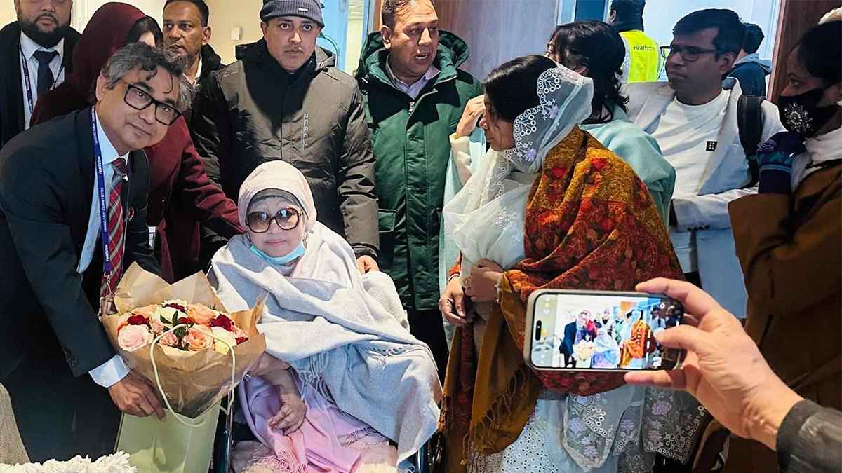 লন্ডনে পৌঁছেছেন খালেদা জিয়া