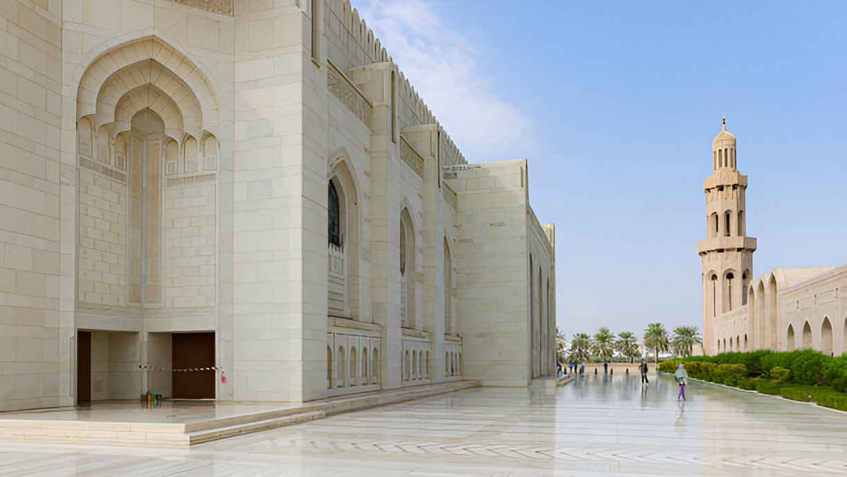 ১২ শ্রেণির মানুষকে ‘উম্মত নয়’ বলেছেন নবীজি