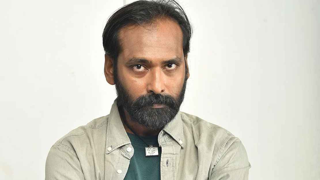 মাঝনদীতে ৪৫ দিন, জলে কুমির ডাঙায় রাসেলস ভাইপার 