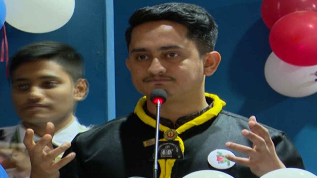 এত মানুষ হত্যার পরও হাসিনা কীভাবে কর্মসূচি দেয়, প্রশ্ন সারজিসের