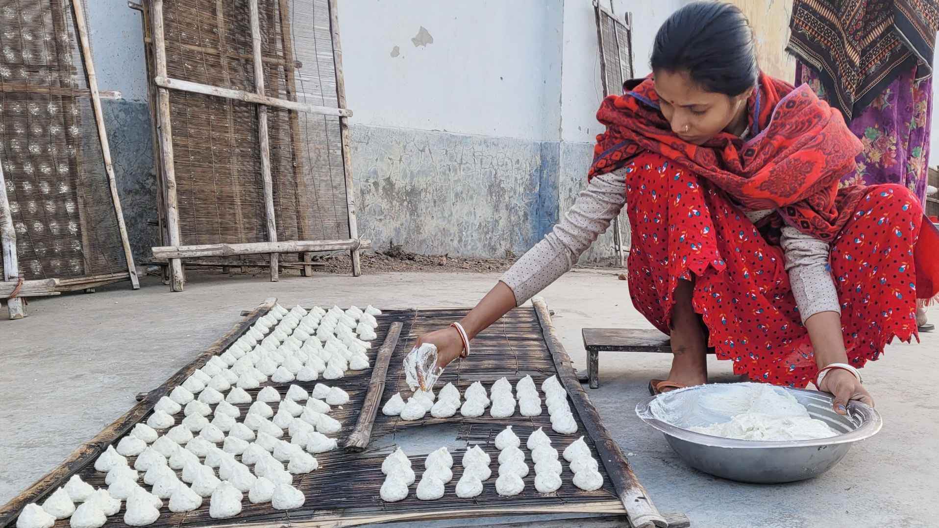 শীতে উত্তরাঞ্চলের জনপ্রিয় খাবার কুমড়া বড়ি, যায় দেশের বাইরেও