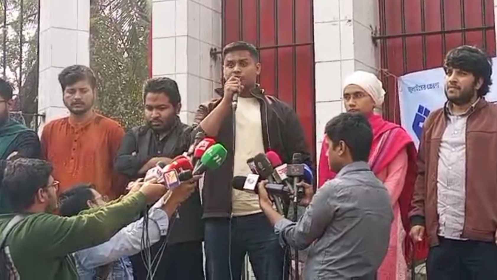 ফ্যাসিবাদের পক্ষে যারা কথা বলবে, তরুণরা তাদের বিরুদ্ধে থাকবে: হাসনাত