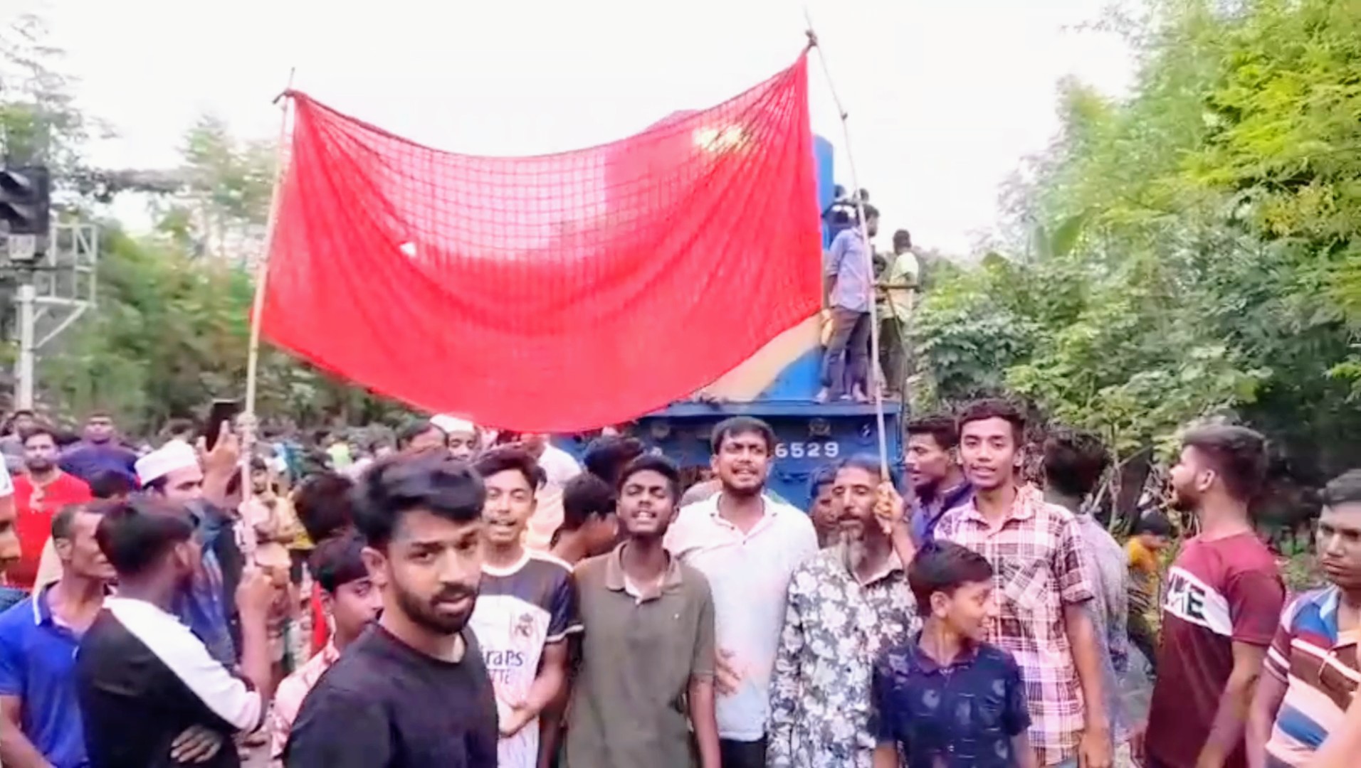 1000037108 1000037108