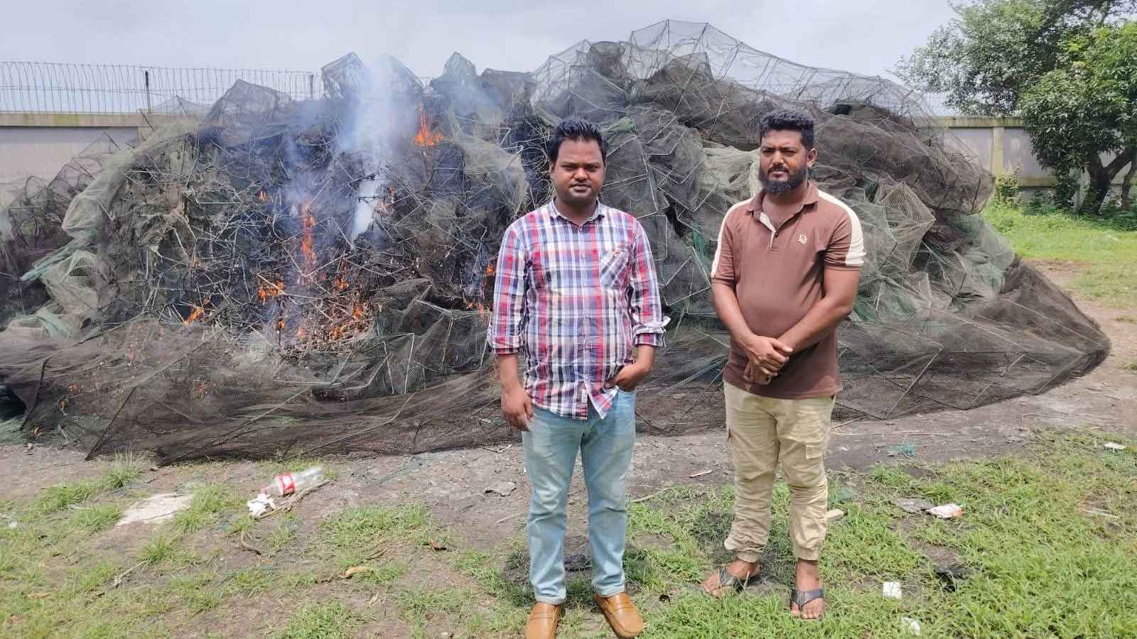 চাঁদপুরে তিন শতাধিক চায়না দুয়ারি জাল জব্দ