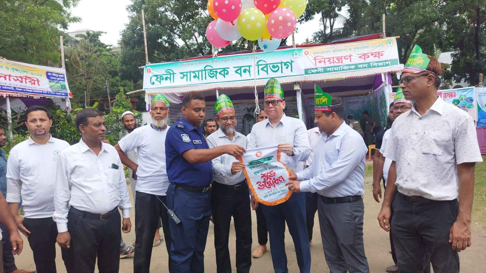 প্রকৃতিকে হত্যা করা যাবে না: ফেনীর বৃক্ষমেলায় জেলা প্রশাসক