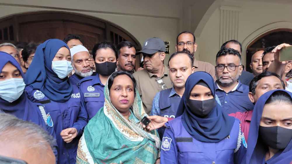 নারায়নগঞ্জে তুহিন হত্যা মামলায় দুই দিনের রিমান্ডে আইভী