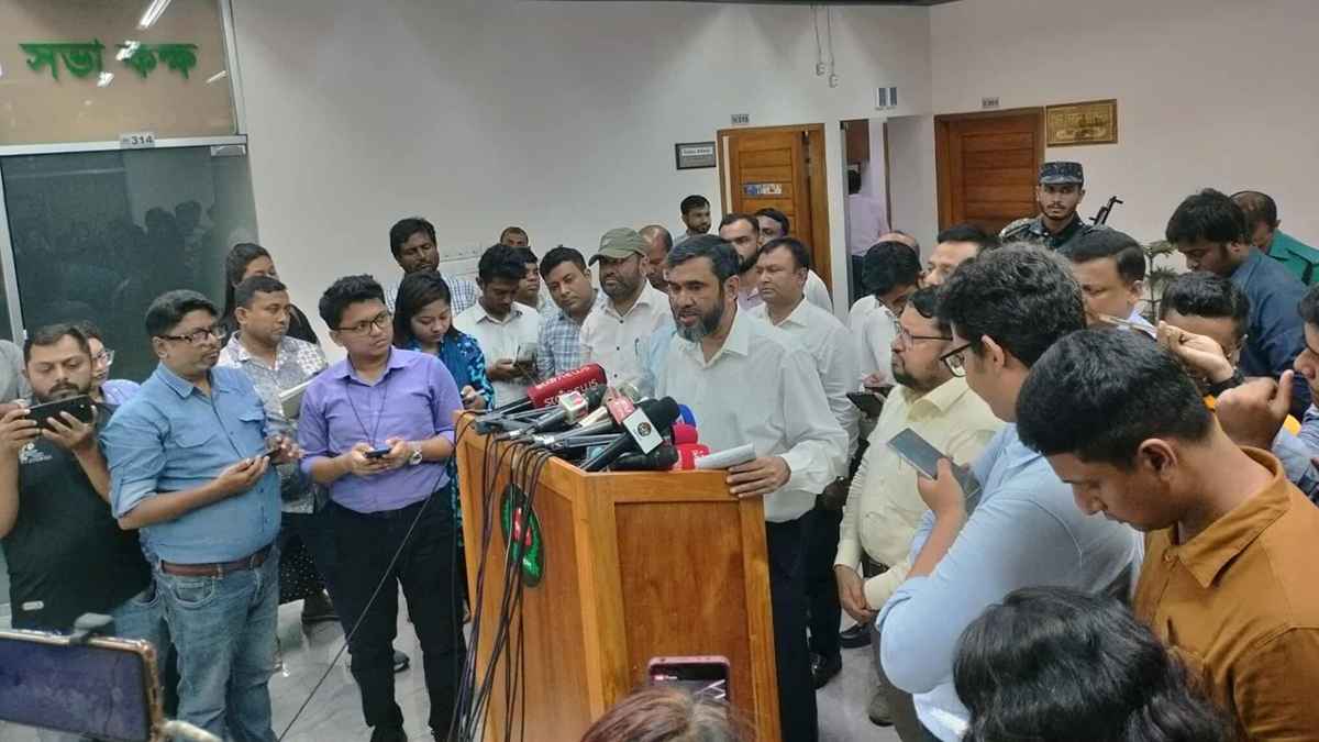 শুধু কেন্দ্র নয় পুরো আসন বাতিলের ক্ষমতা চায় ইসি