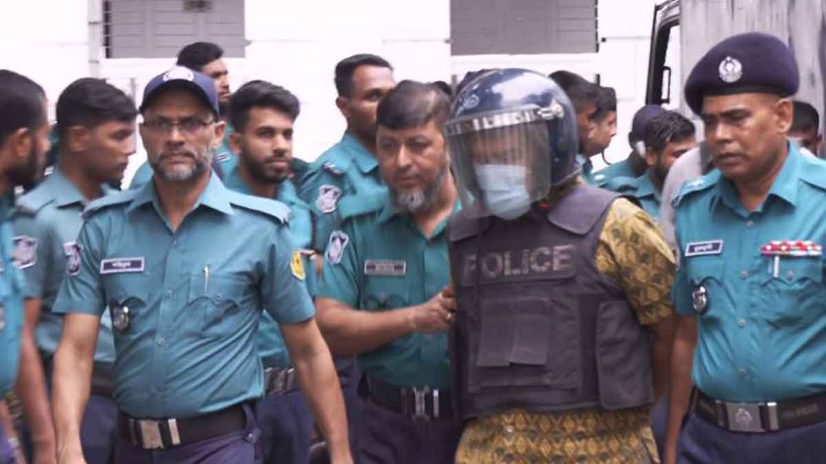 জুলাই হত্যাকাণ্ডে সাবেক ৯ মন্ত্রীসহ ৩৯ জনকে ট্রাইব্যুনালে হাজির