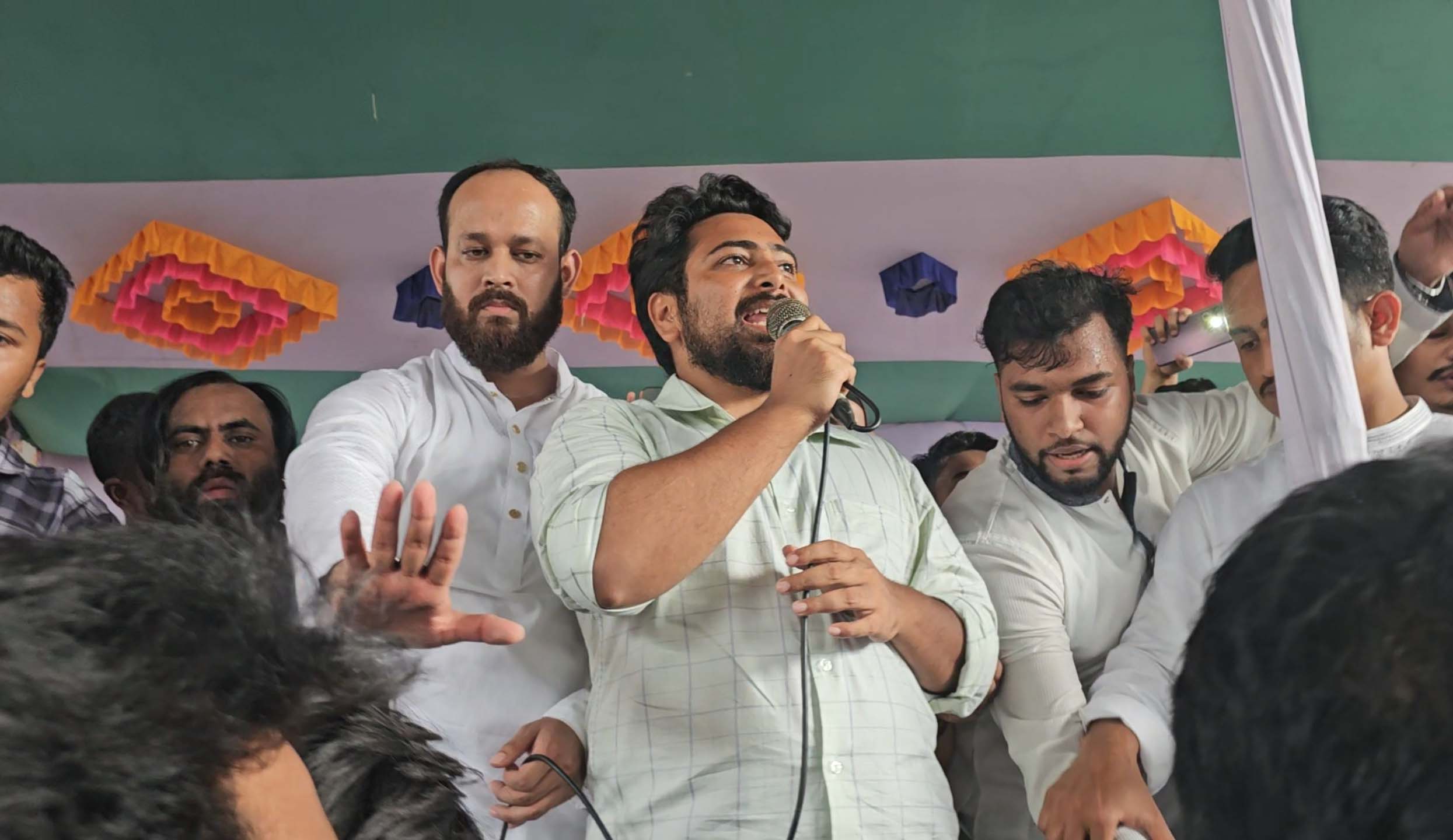 GAZiPUR--(বাংলাদেশের_প্রত্যেকটি_ইঞ্চি_মাটি_থেকে_আমরা_মুজিববাদ_বিতাড়িত_করবো-নাহিদ_ইসলাম)_(1)