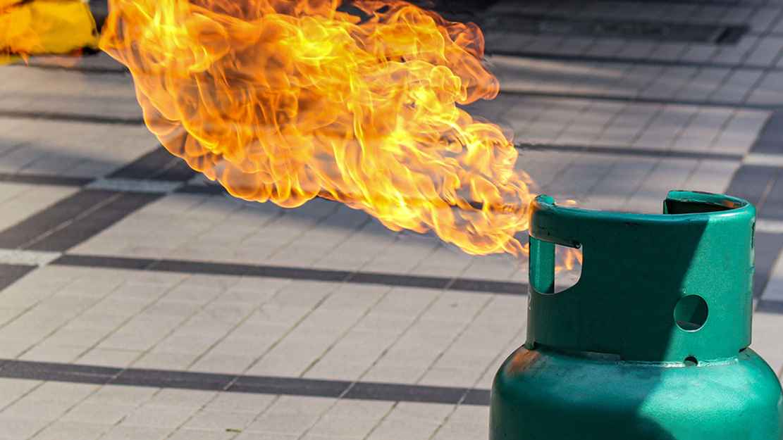 গ্যাস সিলিন্ডার বিস্ফোরণ