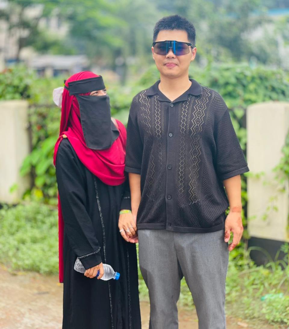 Madaripur_29-07-25_(Digital_China_Love)_Pic-02