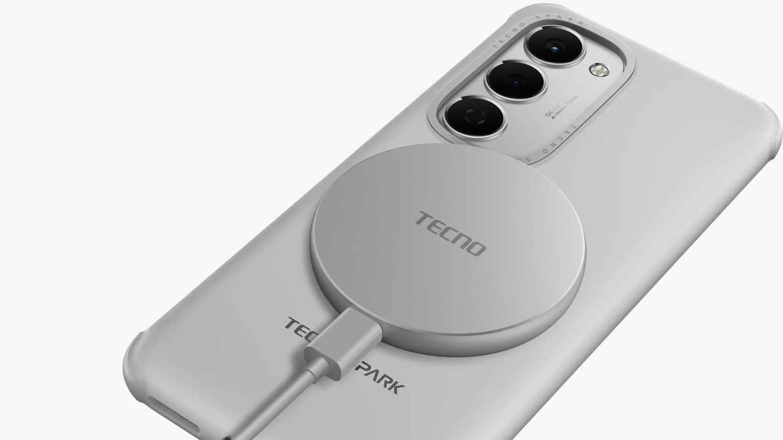 হালকা-পাতলা ডিজাইনের ওয়্যারলেস চার্জিং ফোন আনল টেকনো