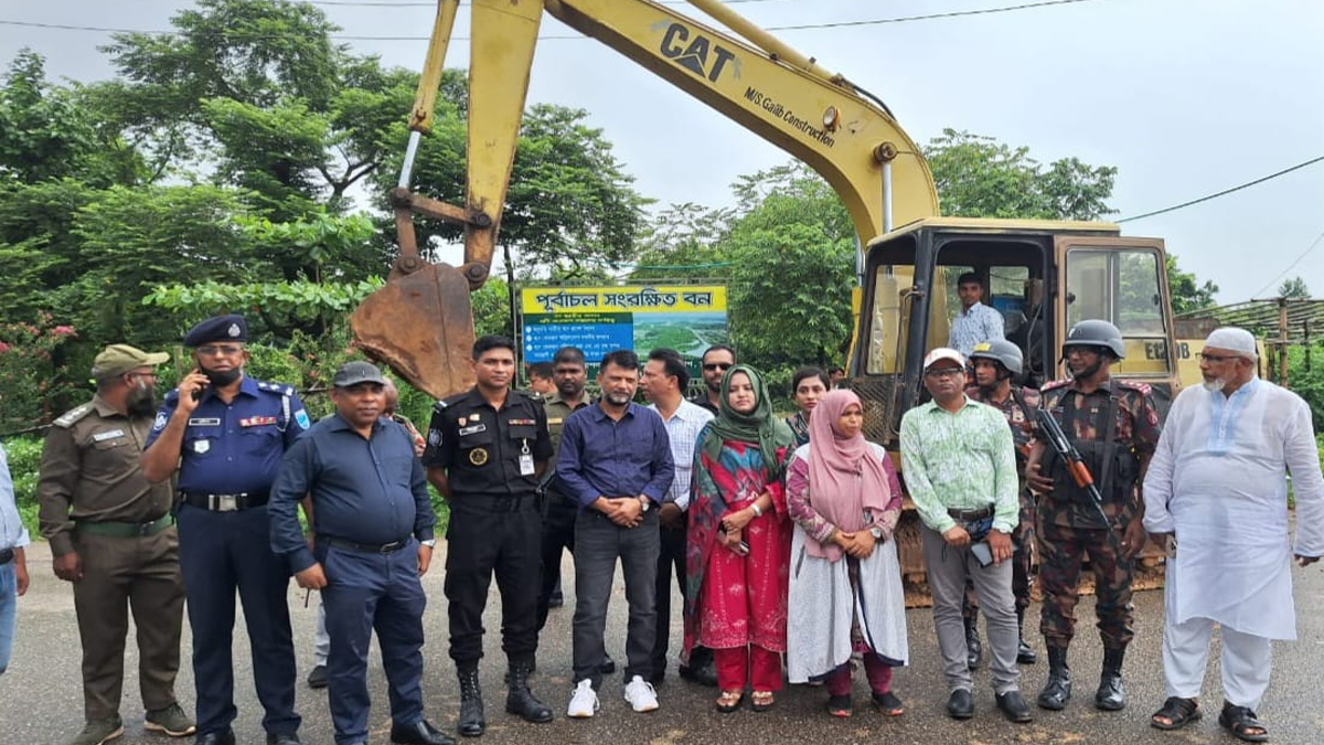 পূর্বাচলে ১৪৪ একর বনভূমি দখলমুক্ত, ১৫৫ ঘর উচ্ছেদ