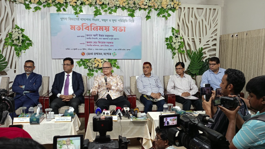 ‘খাদ্য মজুদের পরিমাণ অতীতের যেকোনো সময়ের চেয়ে বেশি’