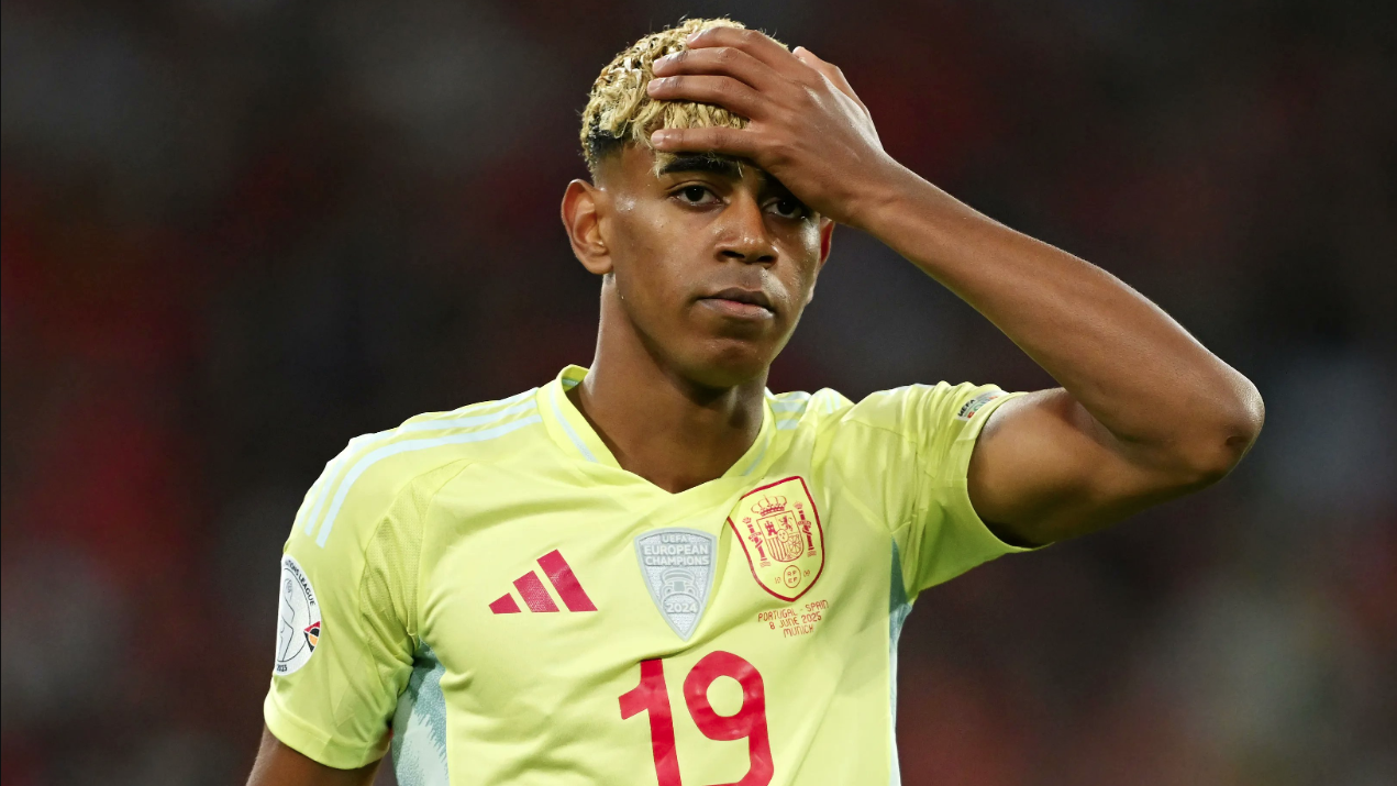 জন্মদিনের পার্টিতে বামনদের ডেকে বিপাকে ইয়ামাল