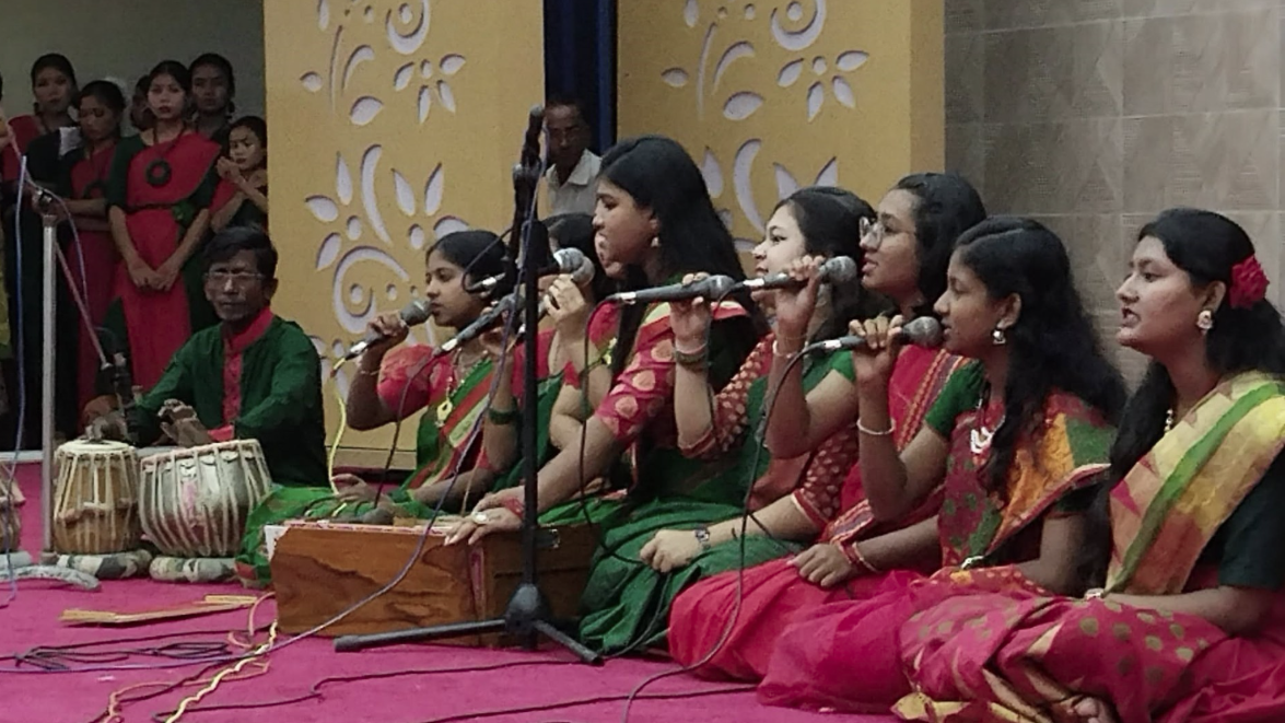 খাগড়াছড়িতে লাখো কণ্ঠে শপথ পাঠ, আলোচনা সভা