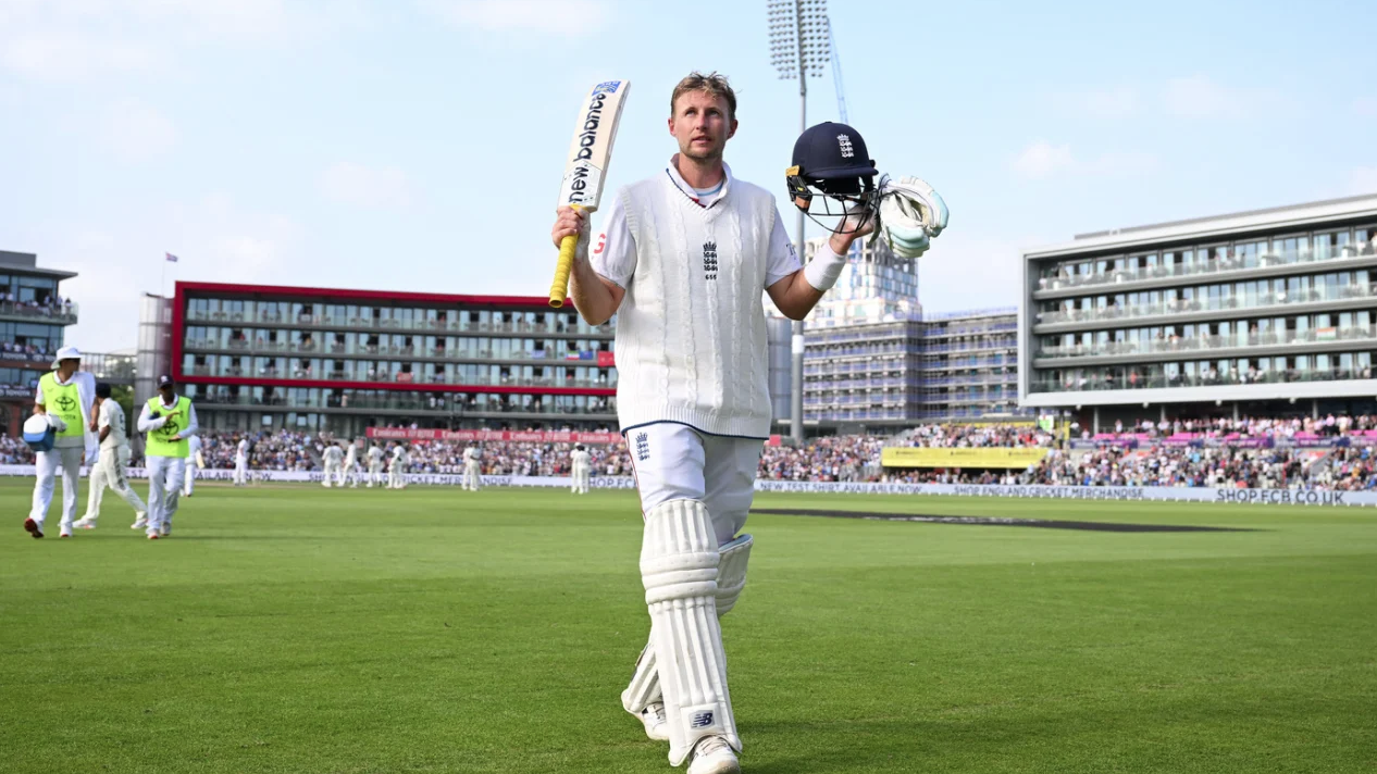 ‘তিন কিংবদন্তির পাশে নিজের নাম দেখাটা একদম স্বপ্নের মতো’