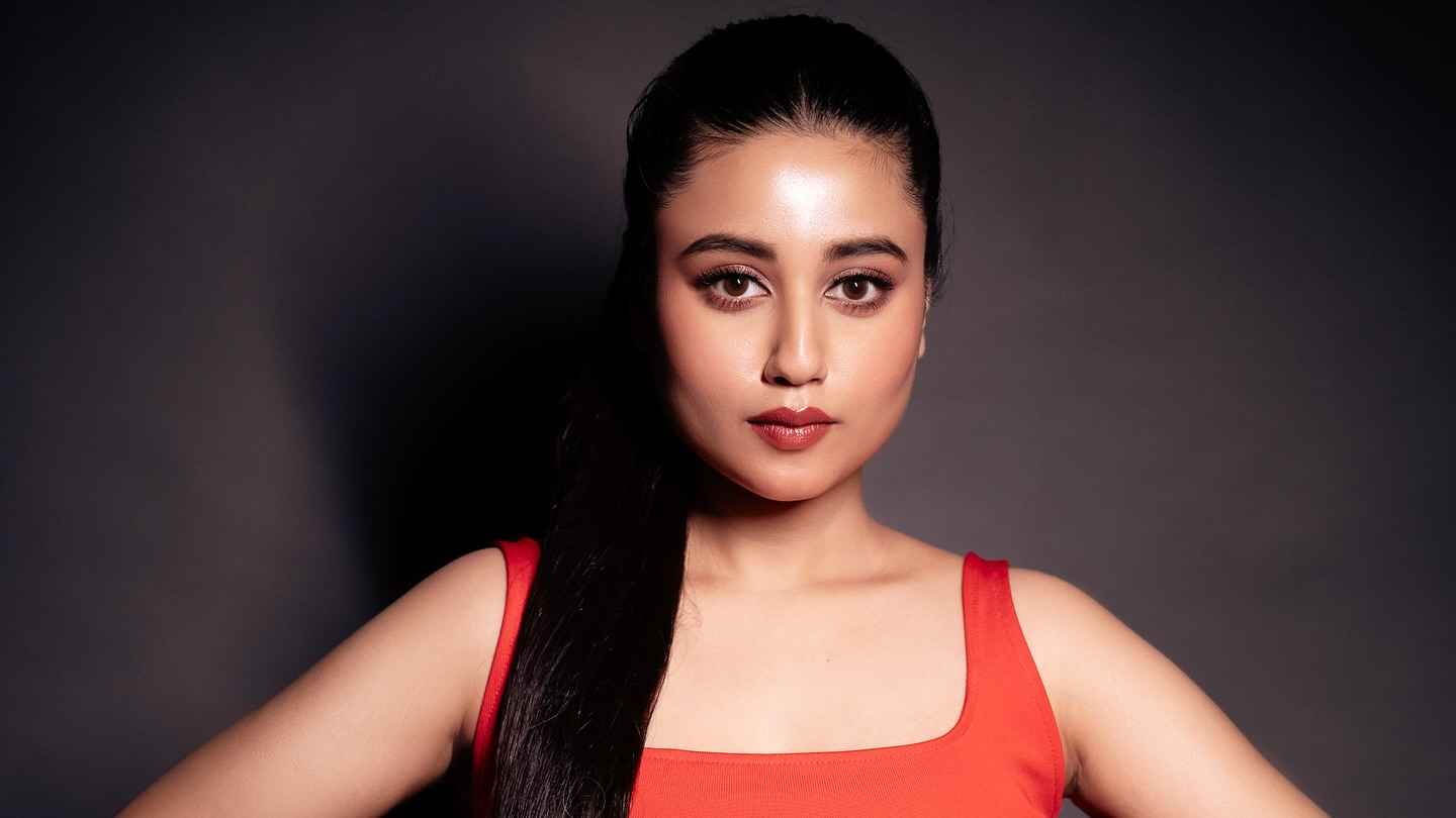 শুটিং সেটে অসুস্থ স্বস্তিকা, ভর্তি হাসপাতালে