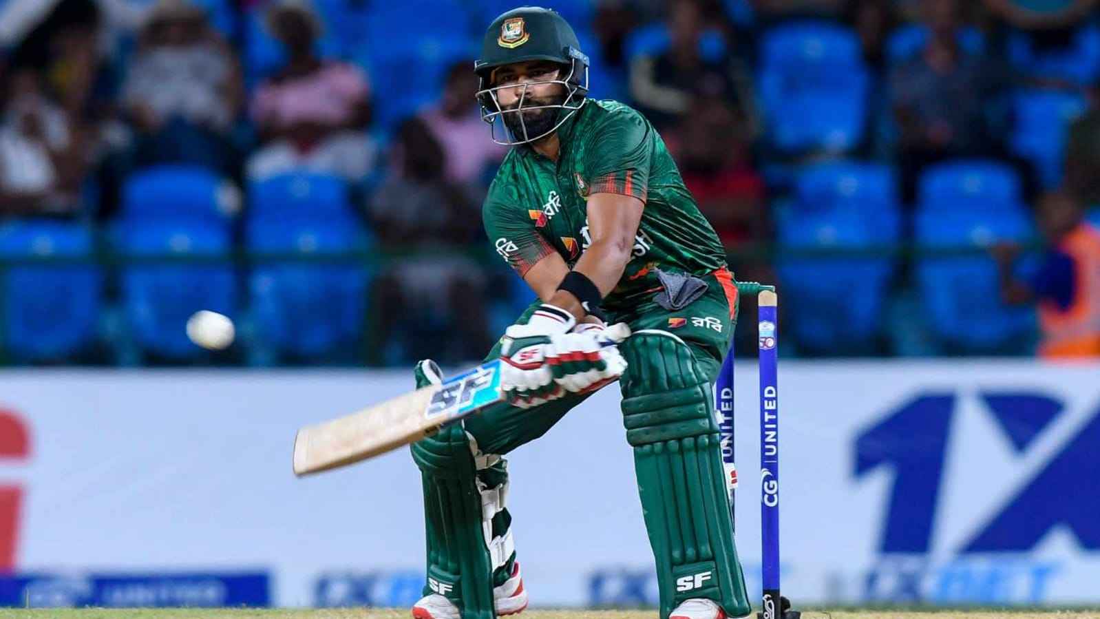 পাল্লেকেলেতে কোনোমতে দেড়শ পার বাংলাদেশের