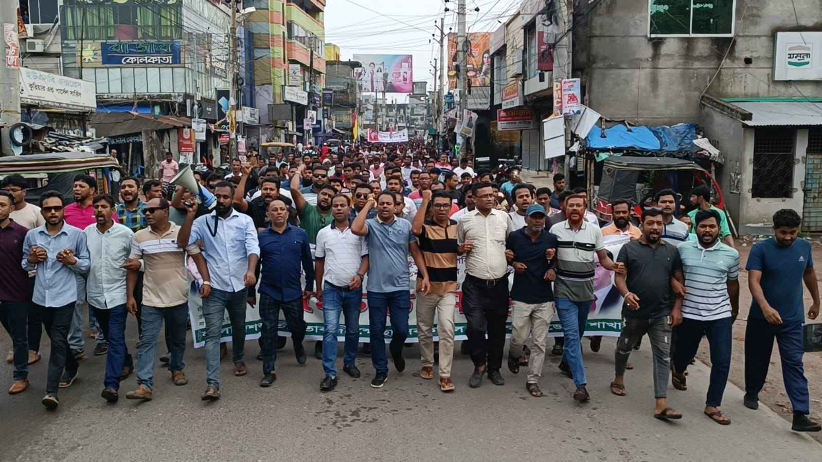 ‘তারেক রহমানকে নিয়ে কটূক্তির দাঁত ভাঙা জবাব দেওয়া হবে’