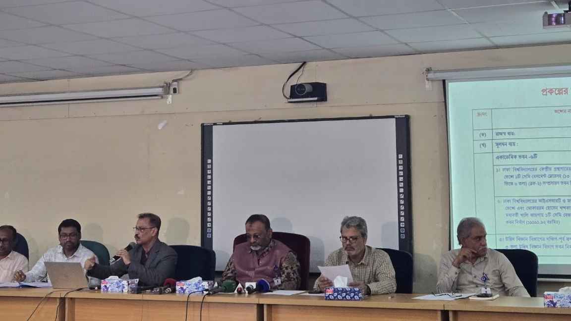 ২৮০০ কোটি টাকা দিয়ে যেসব উন্নয়ন কাজ করতে চায় ঢাবি প্রশাসন