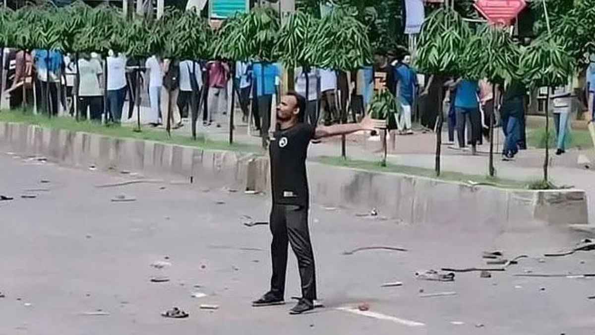 জুলাই আন্দোলনের প্রথম শহীদ আবু সাঈদের শাহাদাতবার্ষিকী আজ